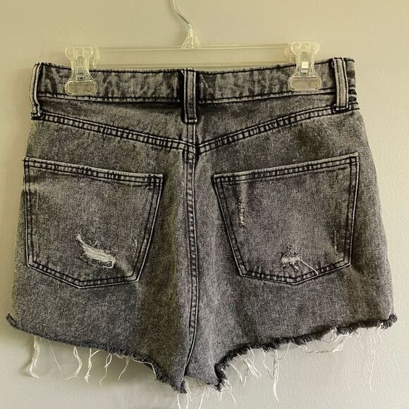 Wild Fable High Rise Button Front Cutoff Jean Shorts Size 8 - Picture 2 of 6